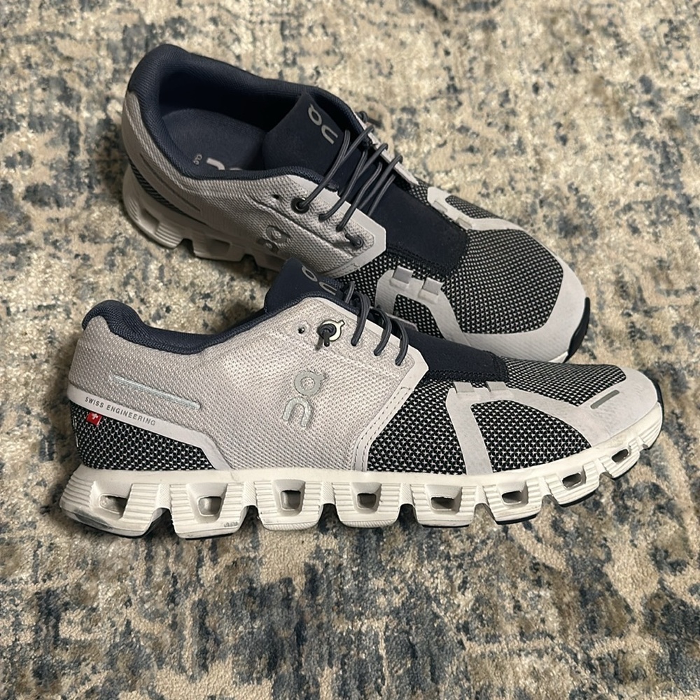 On Cloud tennis shoes